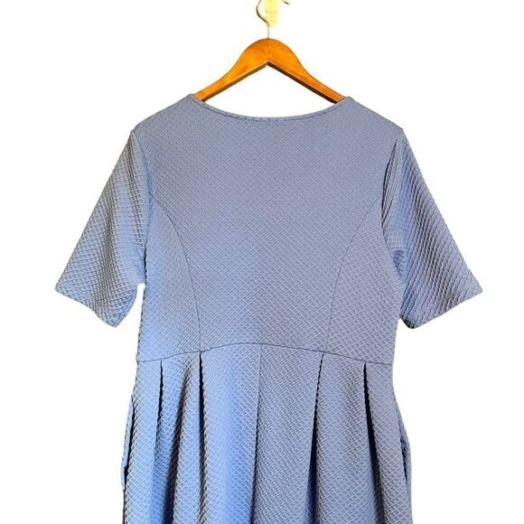 3 for $30! APT. 9 blue 1/4 sleeve dress with pockets - Picture 6 of 9
